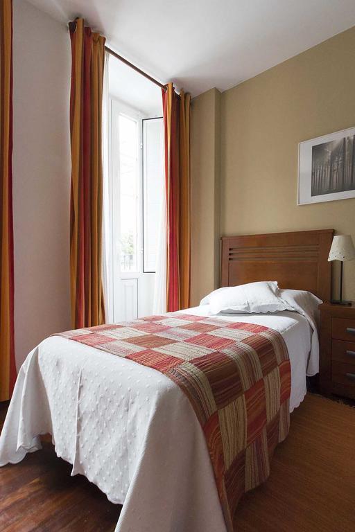 Hostal La Carballinesa Сантьяго-де-Компостела Екстер'єр фото